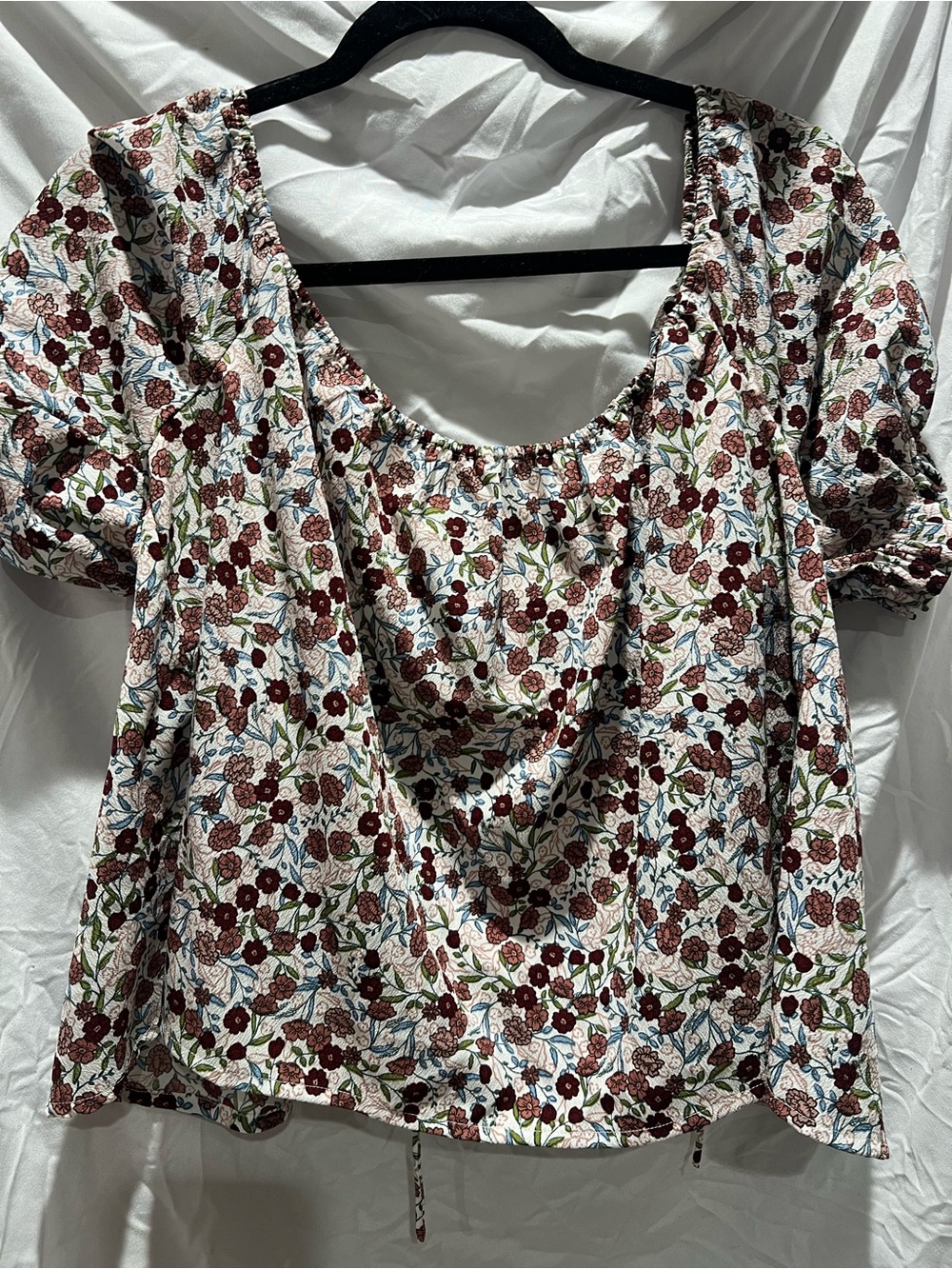 Volcom White Floral Scoop Neck Blouse with Burgundy Accents